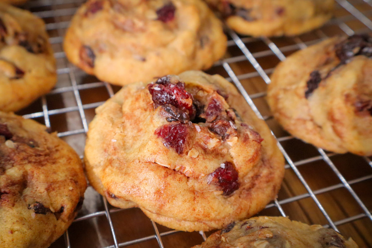 Oatmeal Cranberry Raisin Cookie, Curious Bites