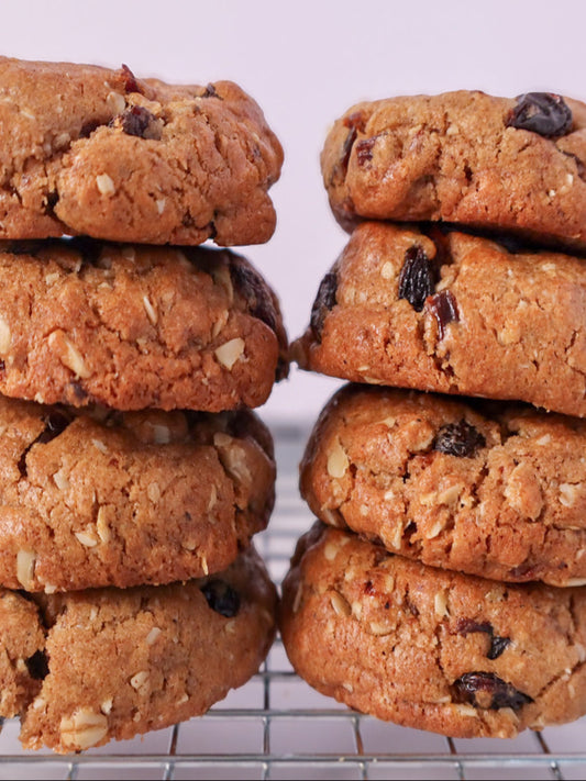Curious Bites Oatmeal Raisin Cookie/ Gourmet Artisan Luxury Cookie